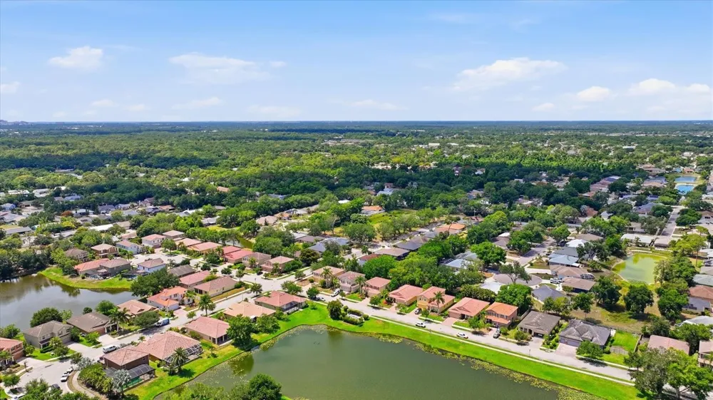 5666 AARON COURT Sarasota, FL 34232