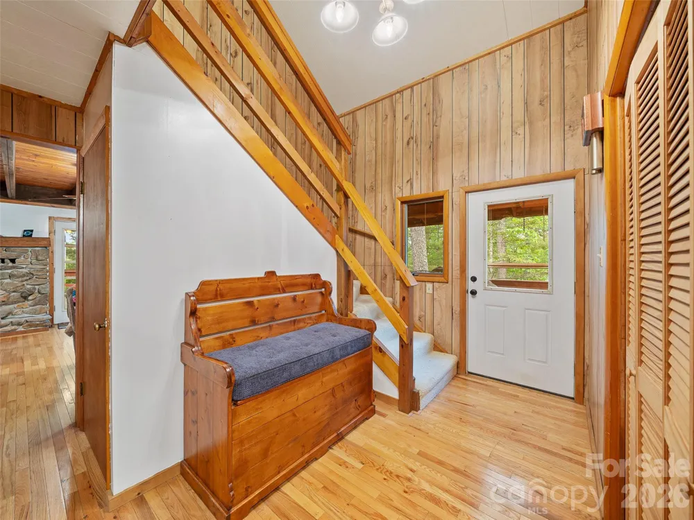 820 Wild Rose Lane Burnsville, NC 28714