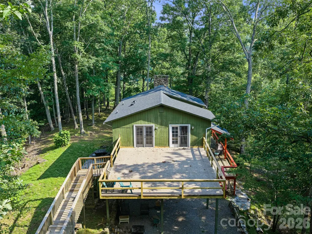 820 Wild Rose Lane Burnsville, NC 28714