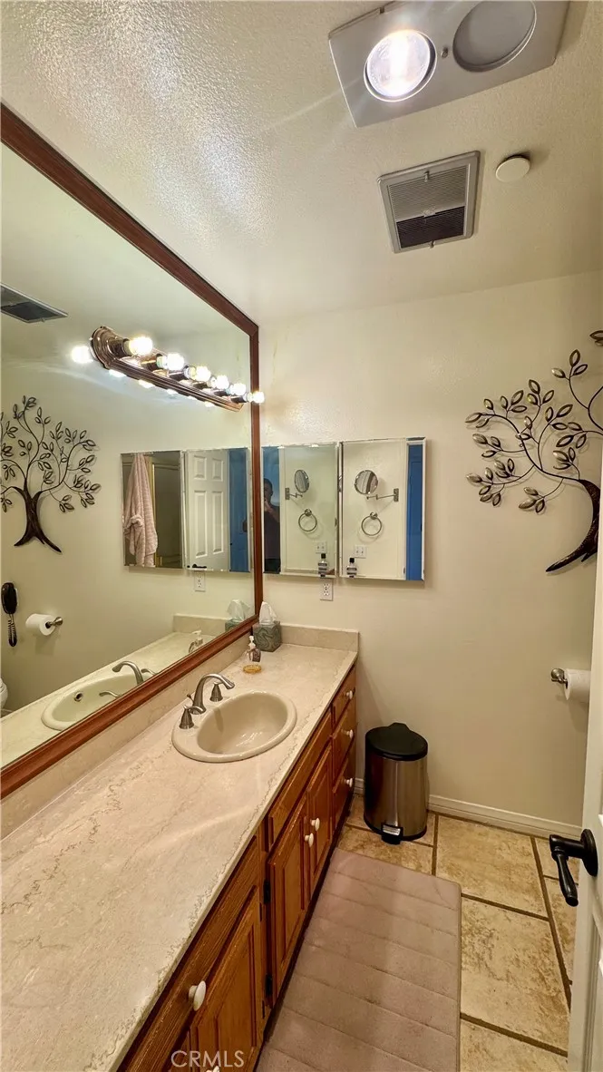324 Palm Drive #407 Beverly Hills, CA 90210