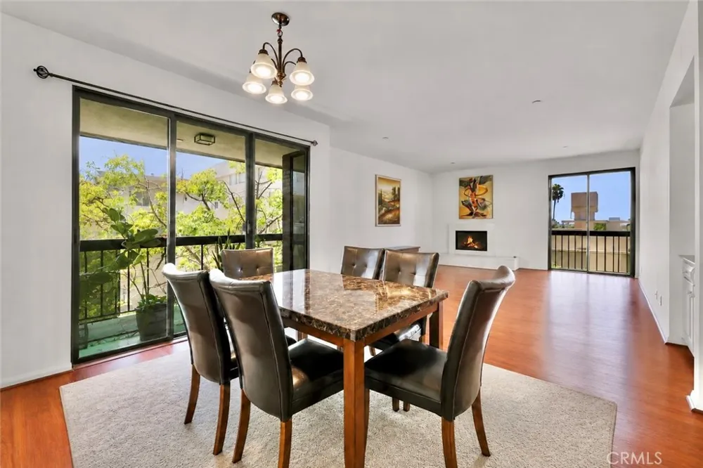 324 Palm Drive #407 Beverly Hills, CA 90210