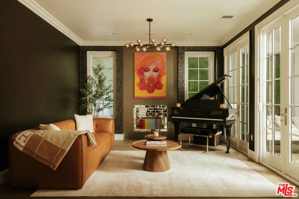 3801 Prado Del Trigo Calabasas, CA 91302