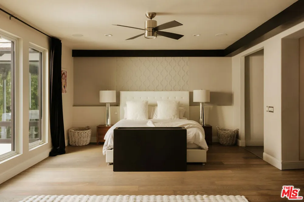 3801 Prado Del Trigo Calabasas, CA 91302