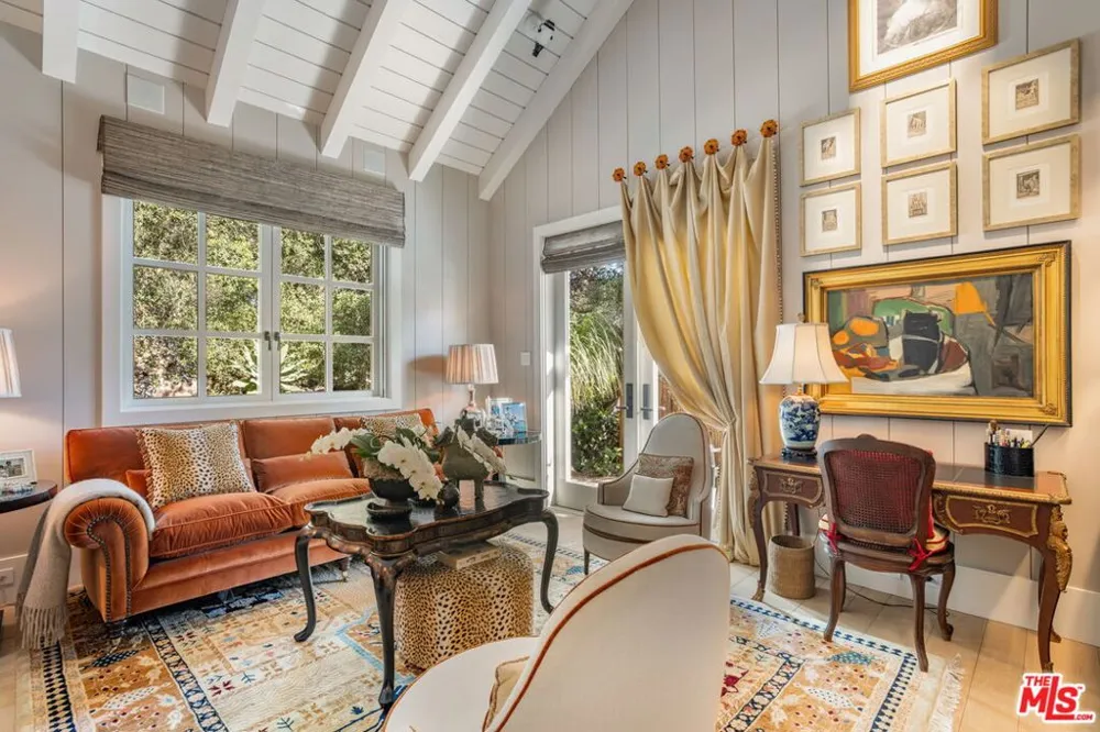 1888 Garst Lane Ojai, CA 93023