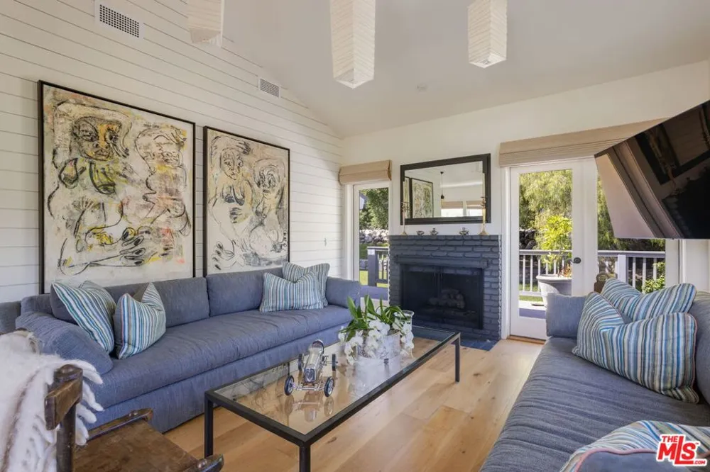1888 Garst Lane Ojai, CA 93023