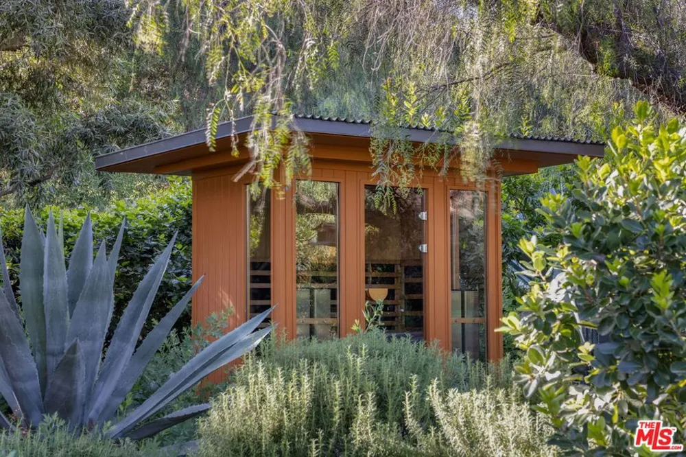 1888 Garst Lane Ojai, CA 93023