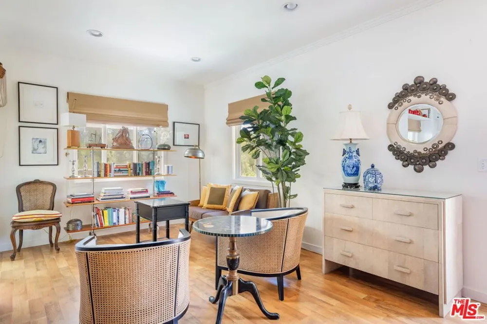 1888 Garst Lane Ojai, CA 93023