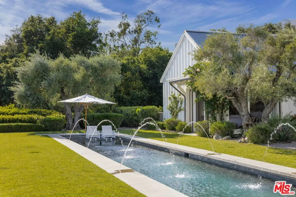 1888 Garst Lane Ojai, CA 93023
