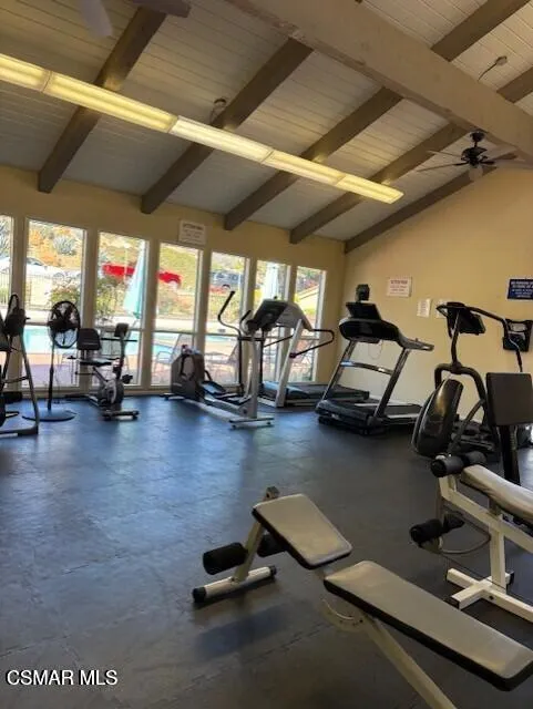 286 Oakleaf Drive #32 Thousand Oaks, CA 91360