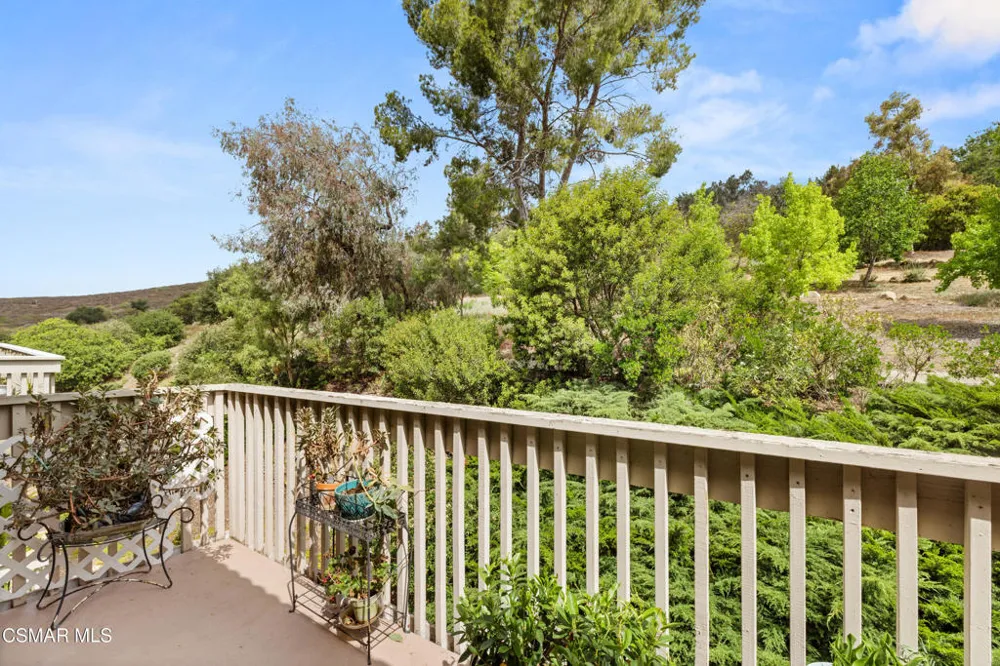 286 Oakleaf Drive #32 Thousand Oaks, CA 91360