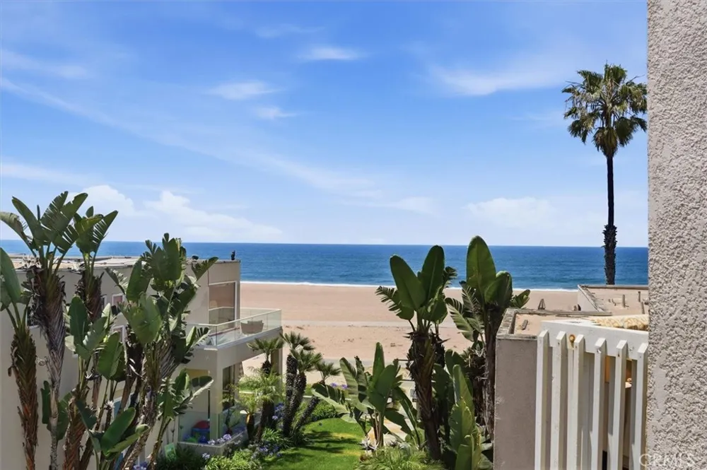 7301 Vista Del Mar #B107 Playa del Rey, CA 90293