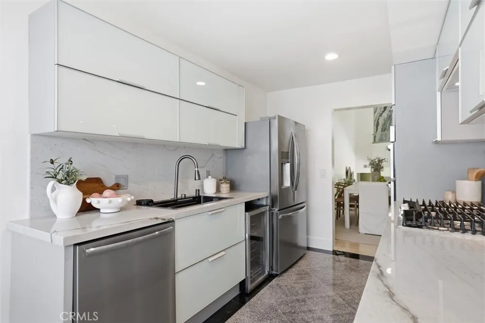 7301 Vista Del Mar #B107 Playa del Rey, CA 90293