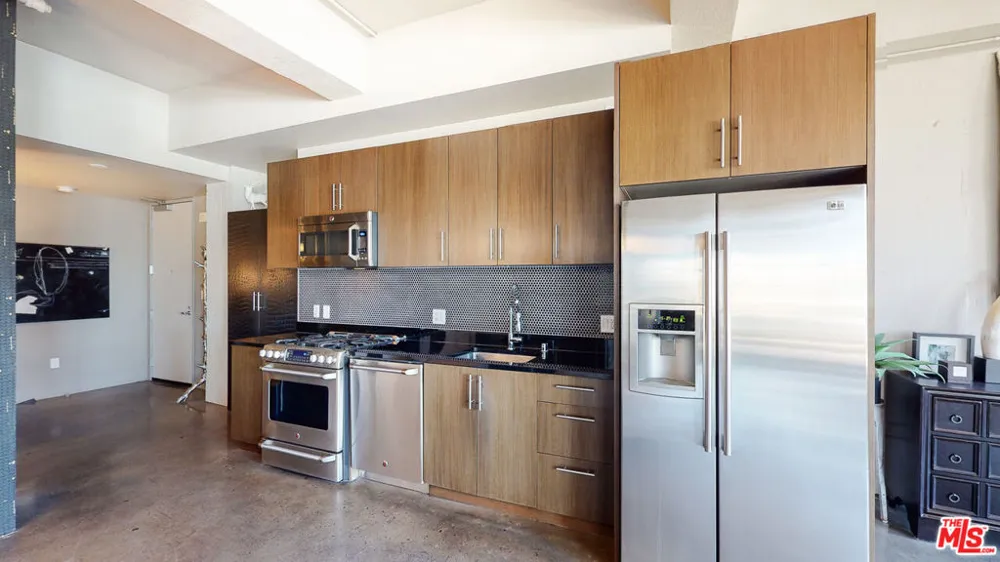 849 S Broadway #708 Los Angeles, CA 90014
