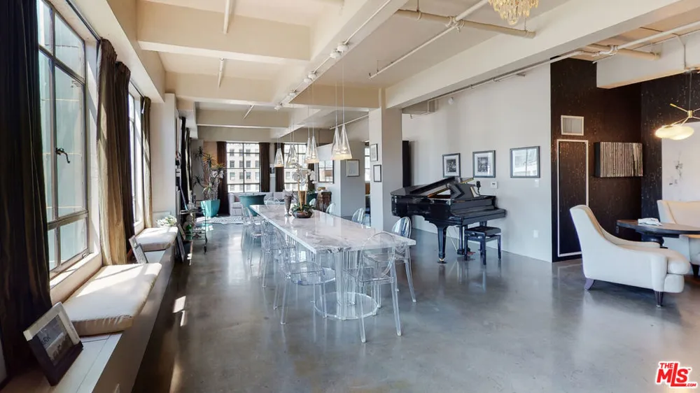 849 S Broadway #708 Los Angeles, CA 90014