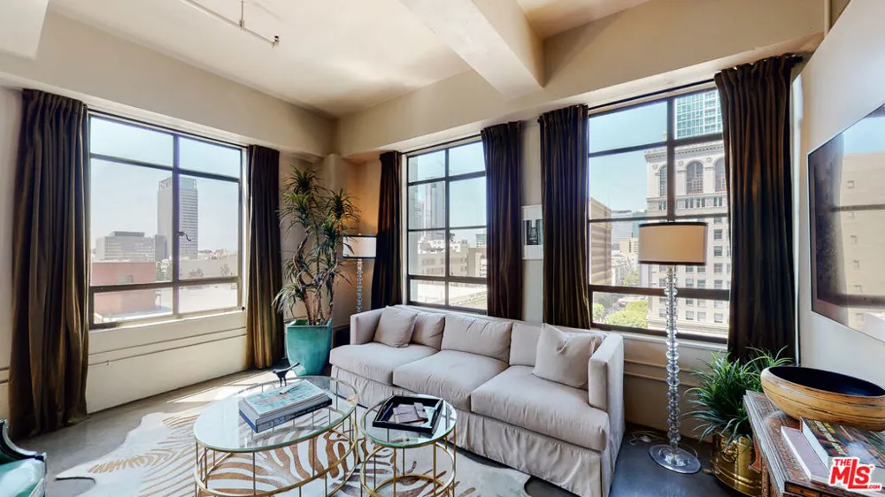 849 S Broadway #708 Los Angeles, CA 90014