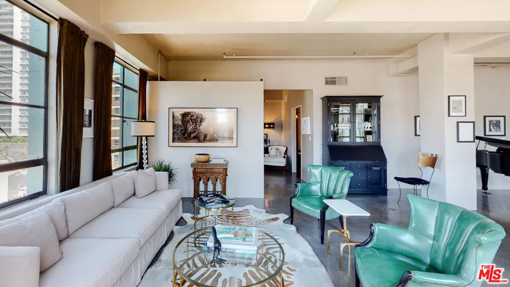 849 S Broadway #708 Los Angeles, CA 90014