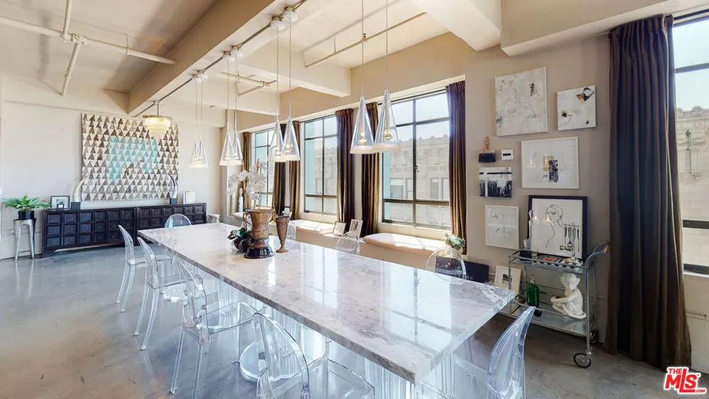 849 S Broadway #708 Los Angeles, CA 90014