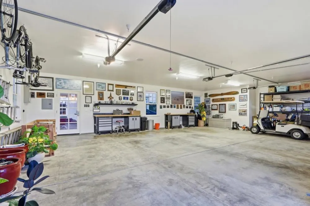 155 Scarlet Court Watsonville, CA 95076