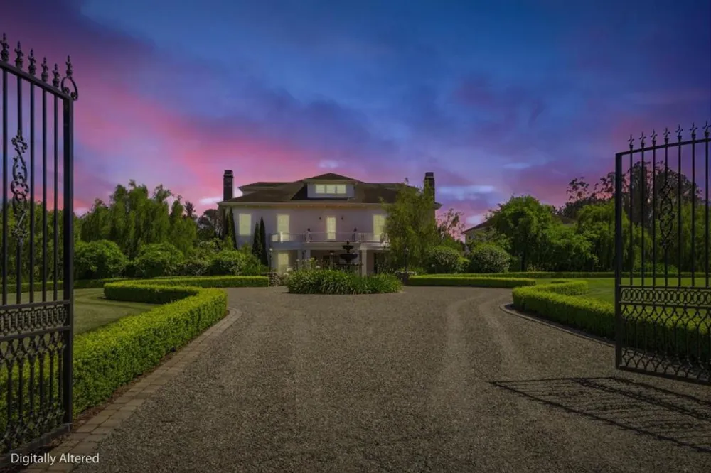 155 Scarlet Court Watsonville, CA 95076