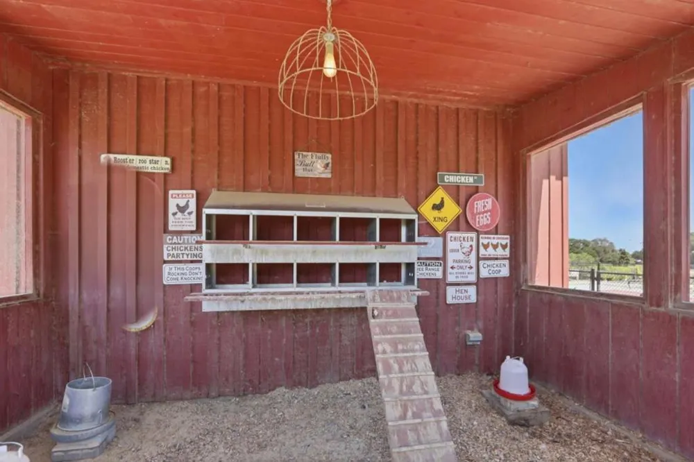 155 Scarlet Court Watsonville, CA 95076