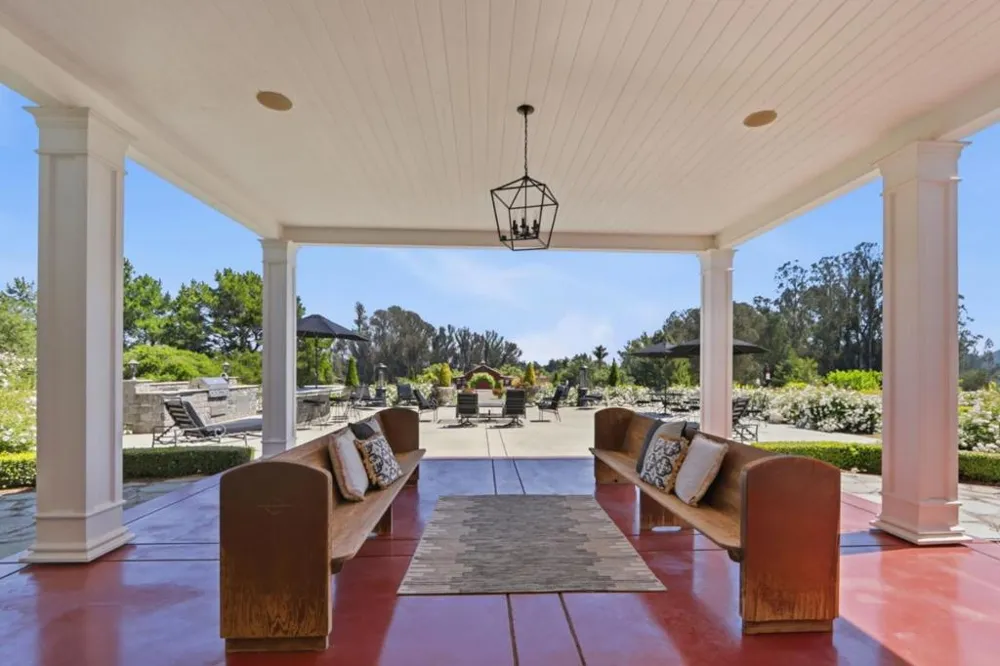 155 Scarlet Court Watsonville, CA 95076