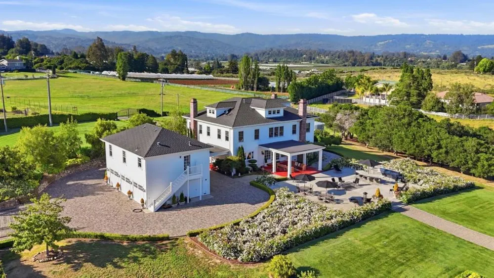 155 Scarlet Court Watsonville, CA 95076