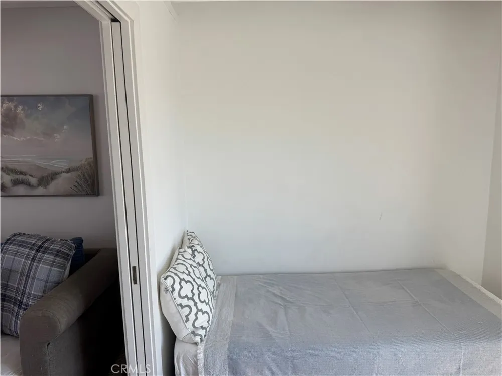 1398 Seacoast #B Imperial Beach, CA 91932