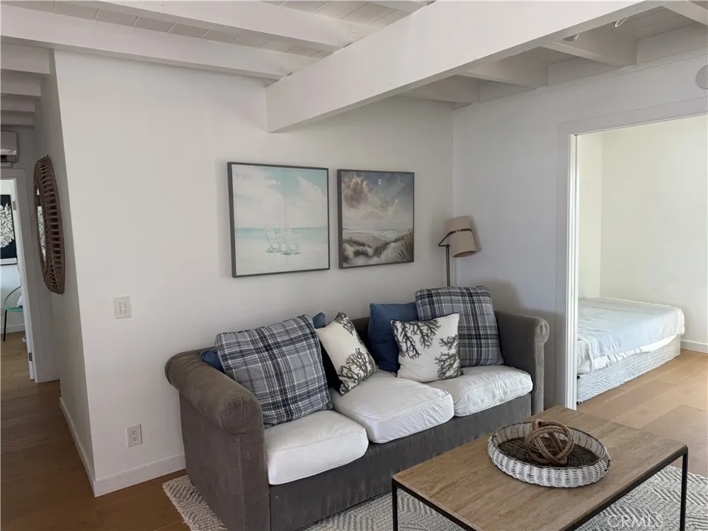 1398 Seacoast #B Imperial Beach, CA 91932