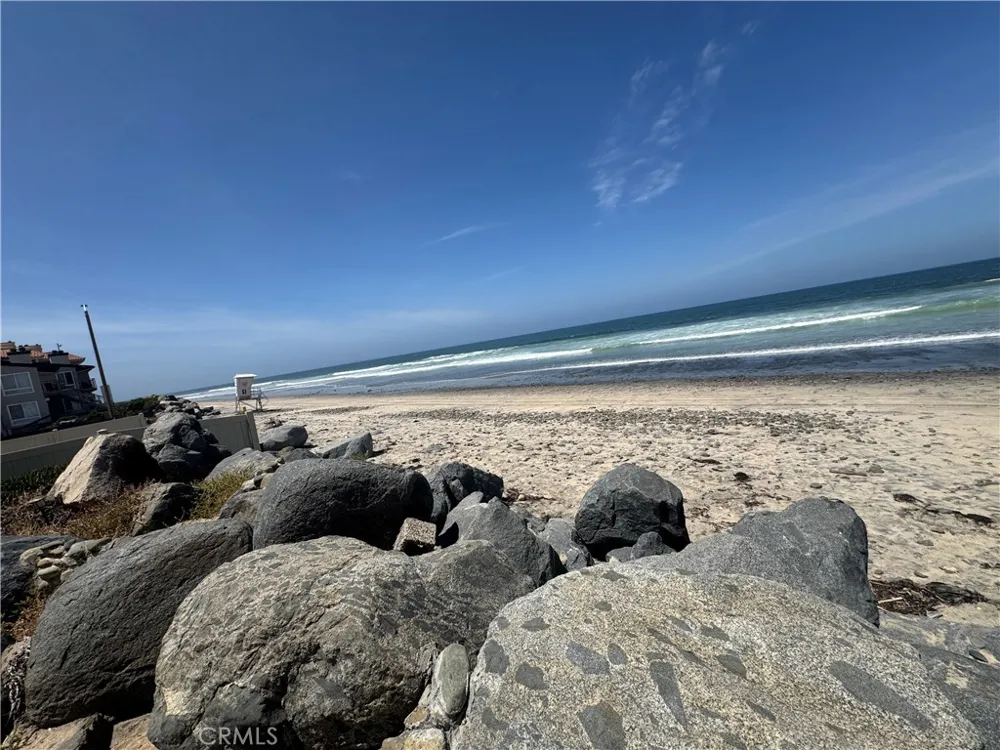 1398 Seacoast #B Imperial Beach, CA 91932