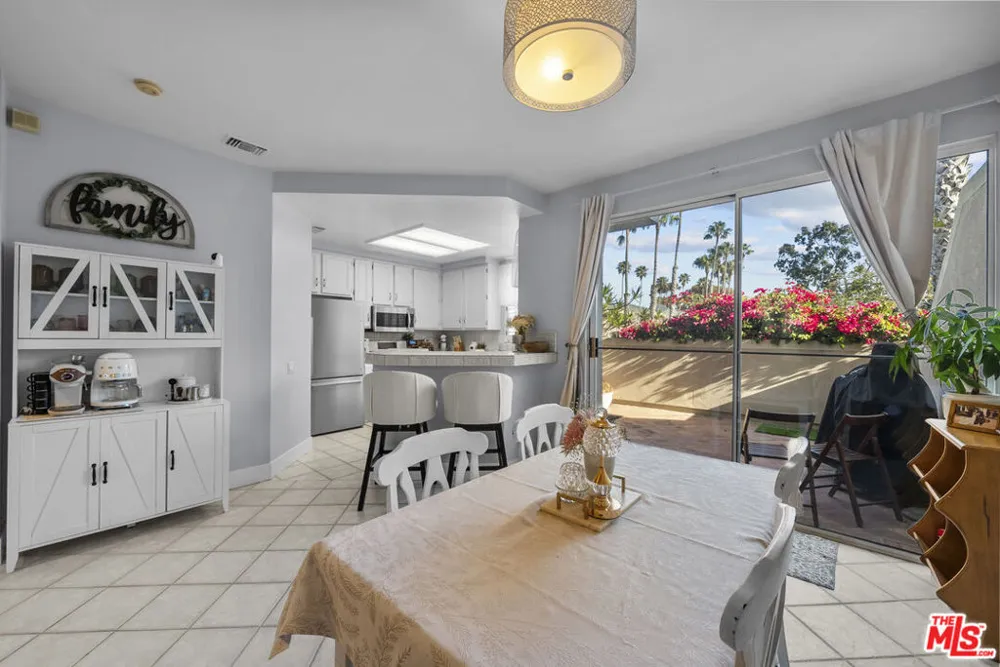 373 Blue Dolphin Drive Port Hueneme, CA 93041