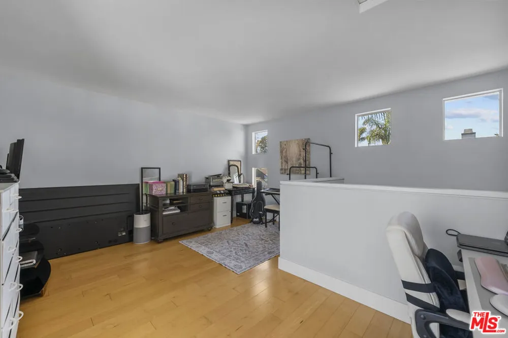 373 Blue Dolphin Drive Port Hueneme, CA 93041