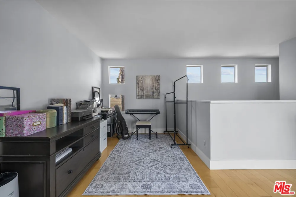 373 Blue Dolphin Drive Port Hueneme, CA 93041