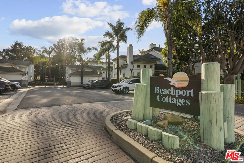 373 Blue Dolphin Drive Port Hueneme, CA 93041
