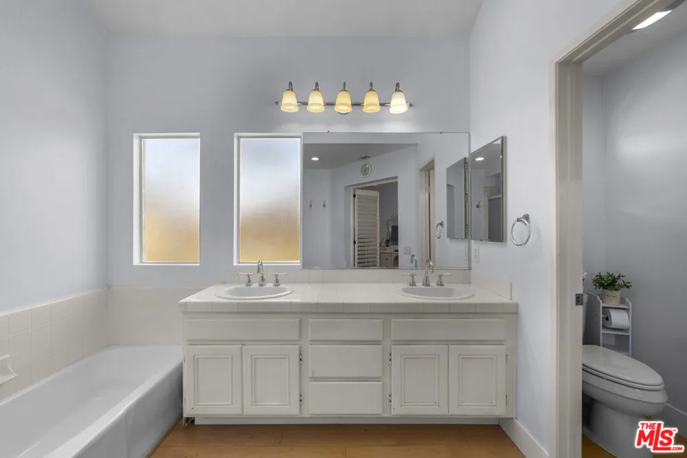 373 Blue Dolphin Drive Port Hueneme, CA 93041