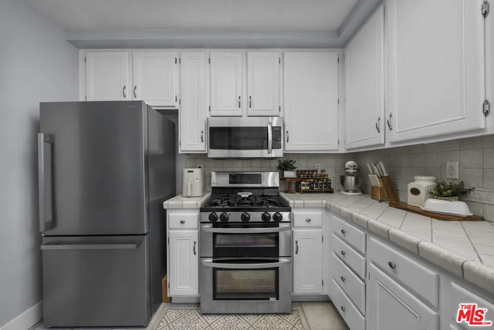 373 Blue Dolphin Drive Port Hueneme, CA 93041