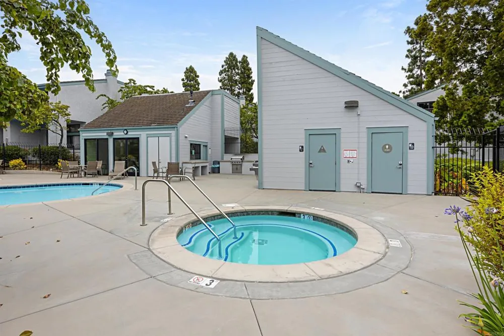 3426 Via Alicante La Jolla, CA 92037