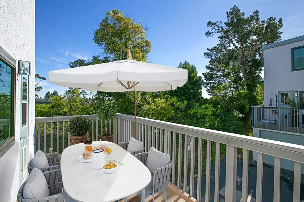 3426 Via Alicante La Jolla, CA 92037