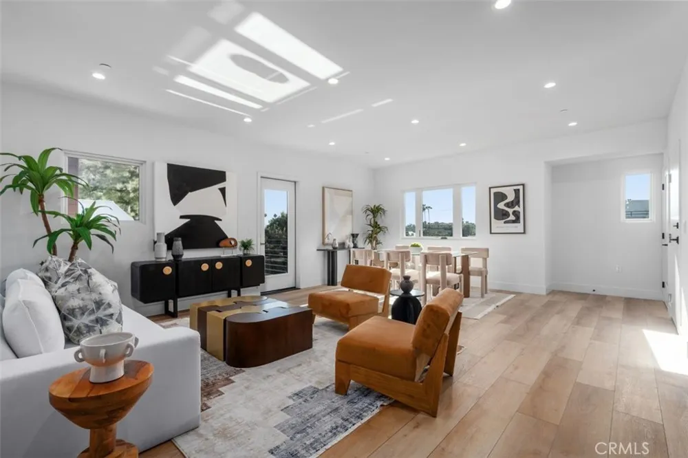 150 S Oak Knoll #202 Pasadena, CA 91101