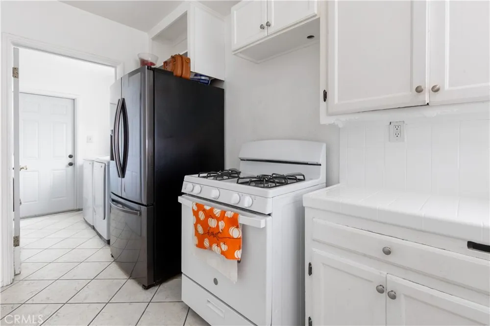 6612 Plaska Ave Huntington Park, CA 90255