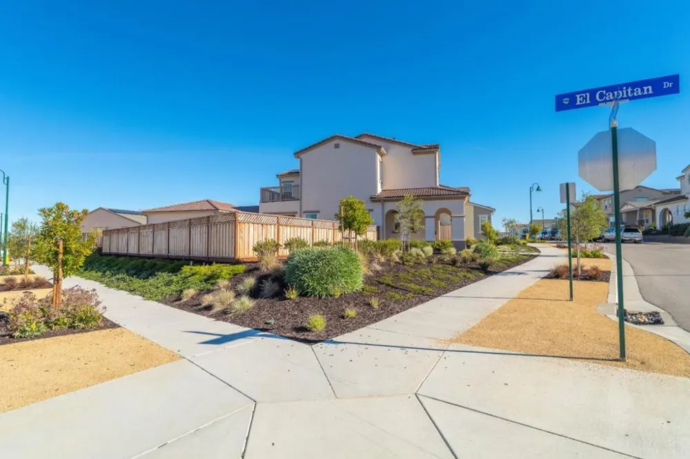 585 Santa Lucia Way Marina, CA 93933