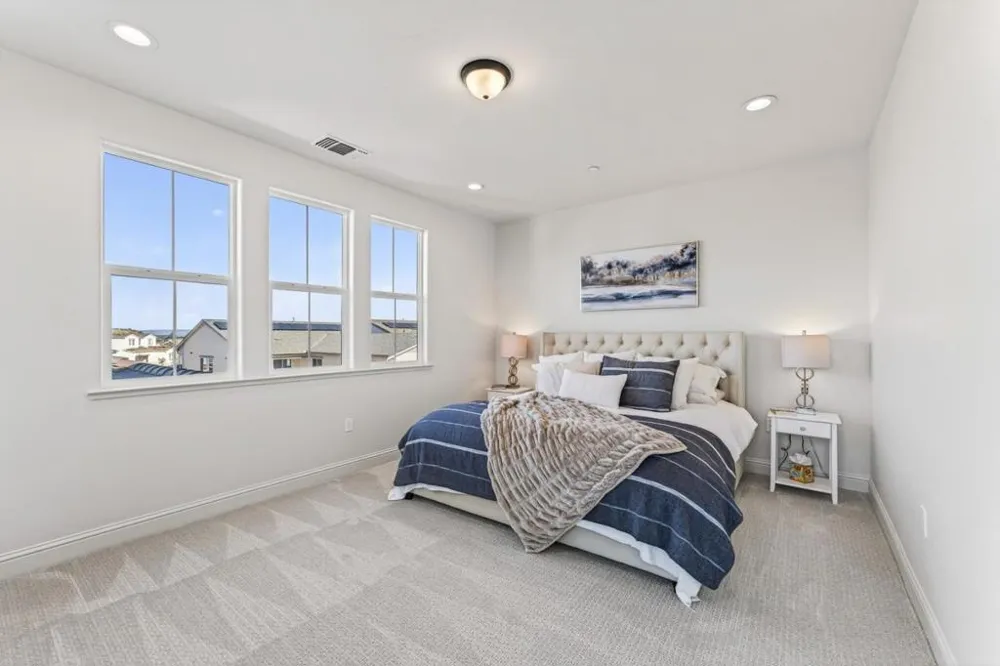 585 Santa Lucia Way Marina, CA 93933