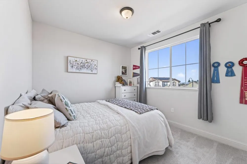 585 Santa Lucia Way Marina, CA 93933