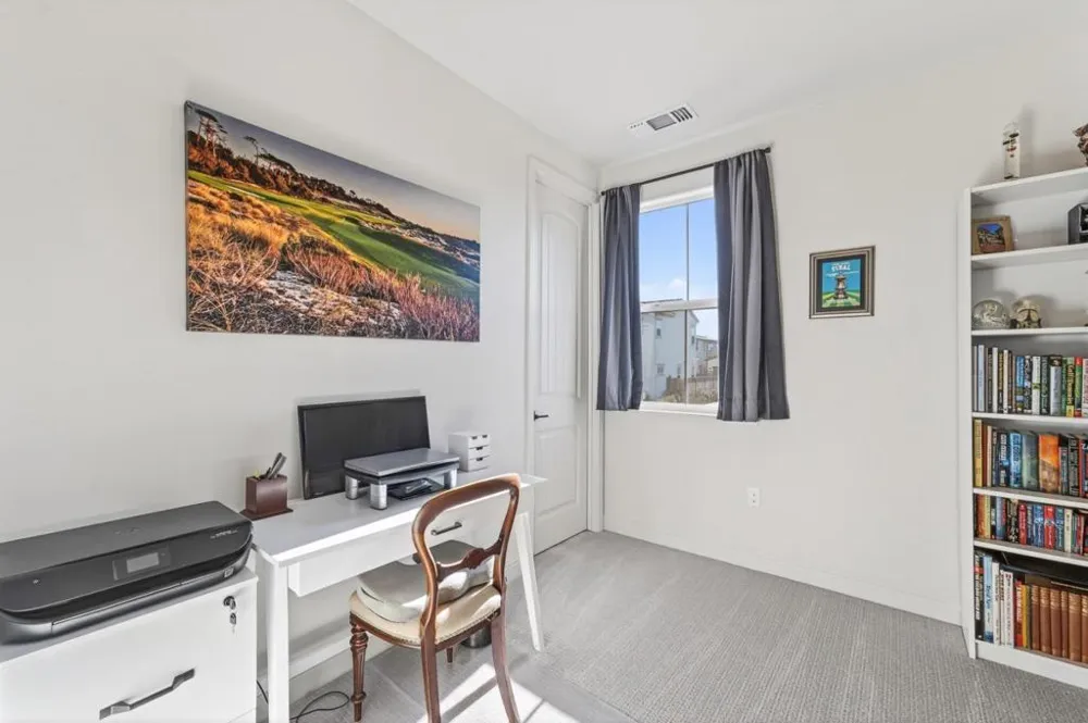 585 Santa Lucia Way Marina, CA 93933