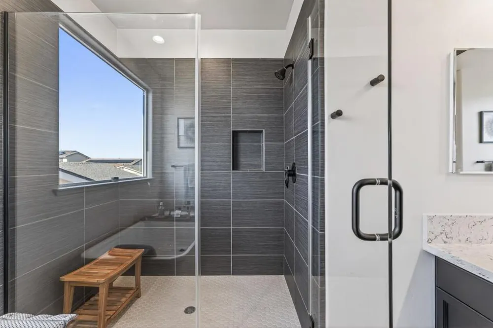 585 Santa Lucia Way Marina, CA 93933