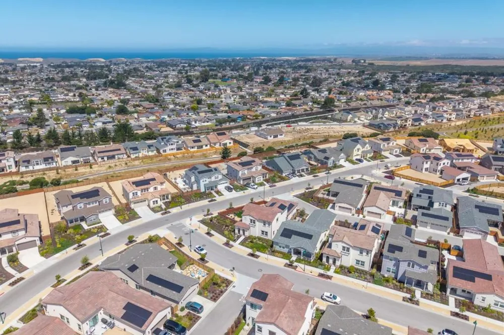 585 Santa Lucia Way Marina, CA 93933