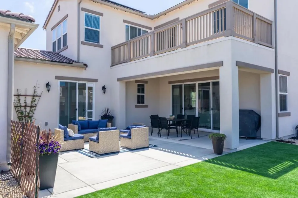 585 Santa Lucia Way Marina, CA 93933
