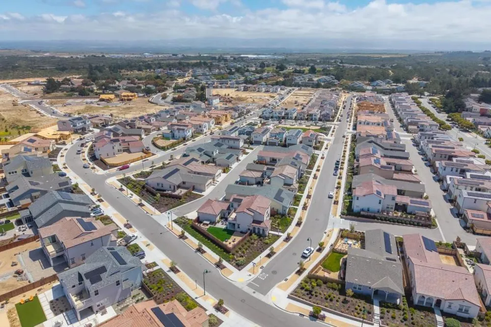 585 Santa Lucia Way Marina, CA 93933