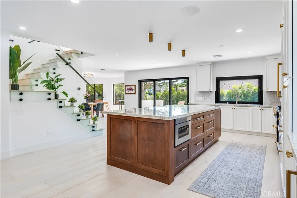 1231 South Irena Ave Redondo Beach, CA 90277