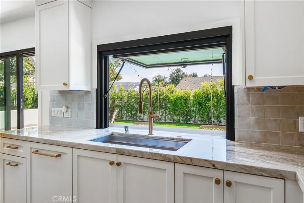 1231 South Irena Ave Redondo Beach, CA 90277