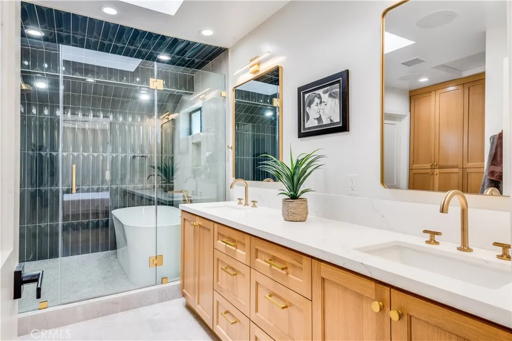 1231 South Irena Ave Redondo Beach, CA 90277